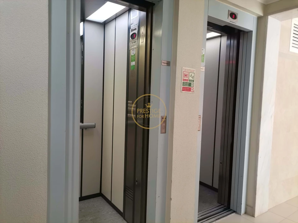 Apartamento T2 para Venda em Loule (São Clemente) Foto 33
