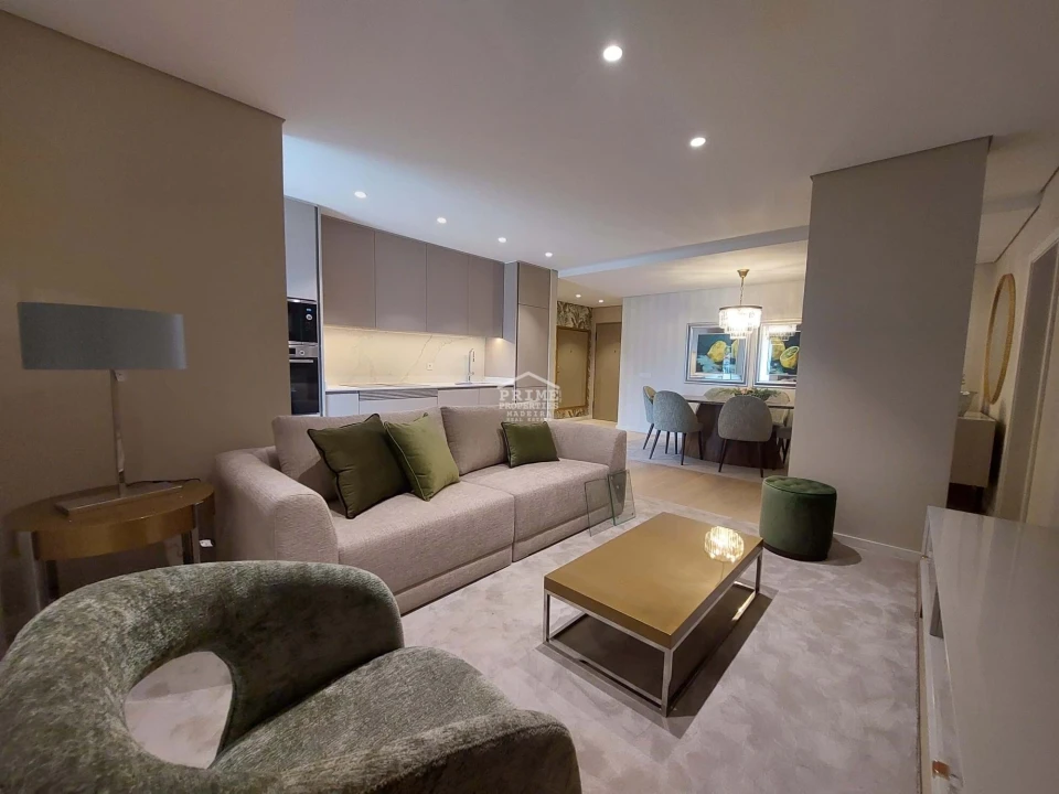 Apartamento T2 para Venda em São Martinho Foto 3