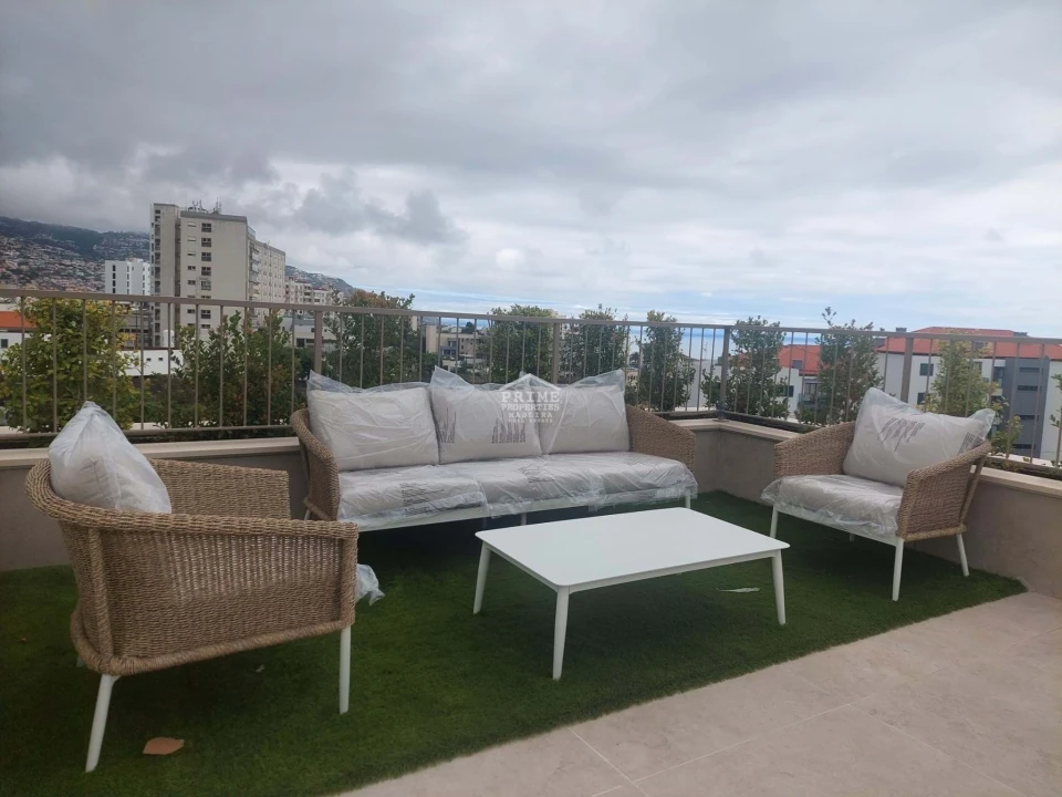Apartamento T2 para Venda em São Martinho Foto 28