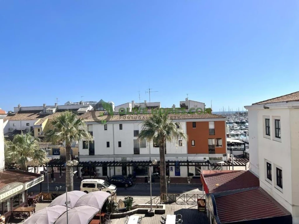 Apartamento T1 para Venda em Quarteira Foto 1