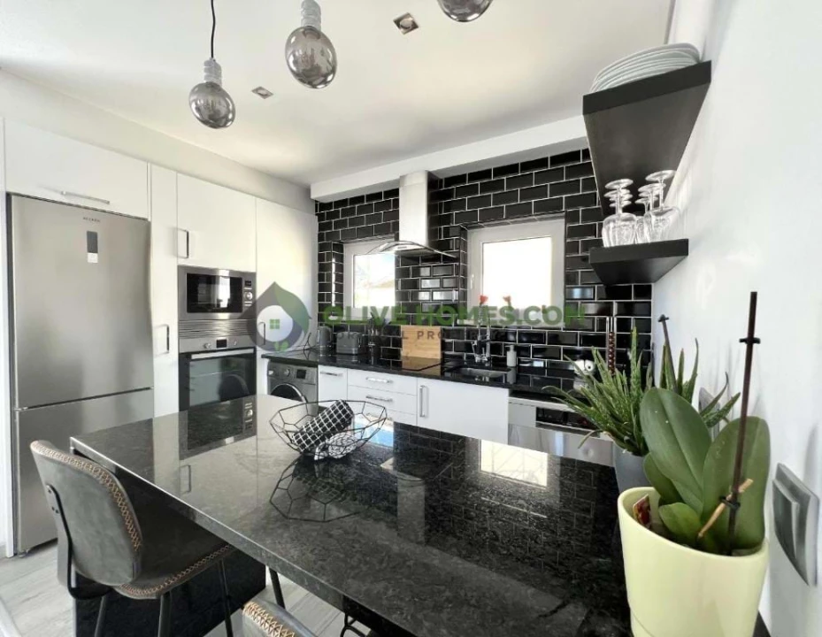 Apartamento T1 para Venda em Quarteira Foto 19