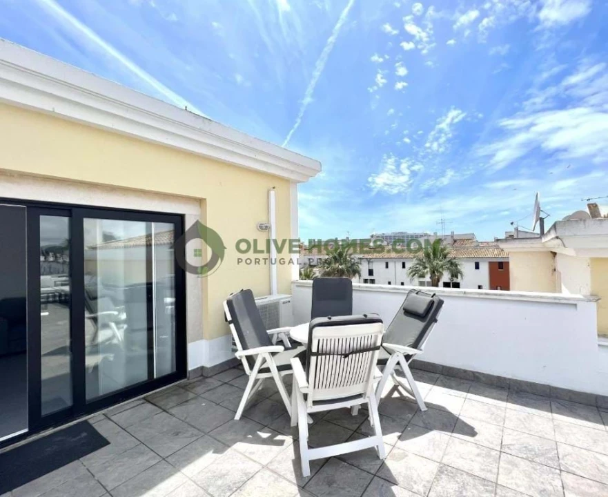 Apartamento T1 para Venda em Quarteira Foto 14