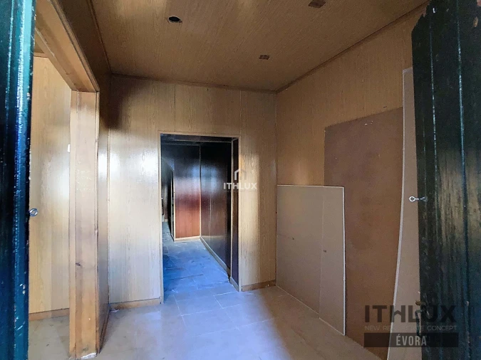 Prédio para Venda em Caia, São Pedro e Alcáçova Foto 6