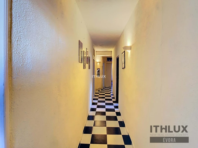 Prédio para Venda em Caia, São Pedro e Alcáçova Foto 32