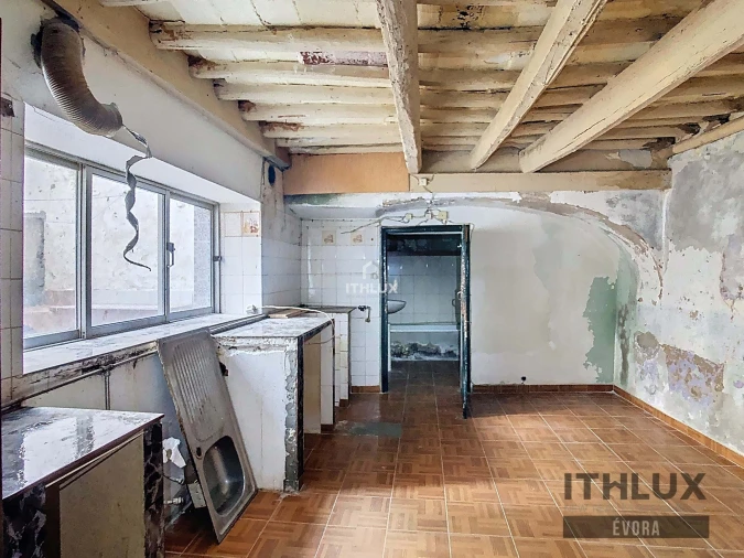 Prédio para Venda em Caia, São Pedro e Alcáçova Foto 7