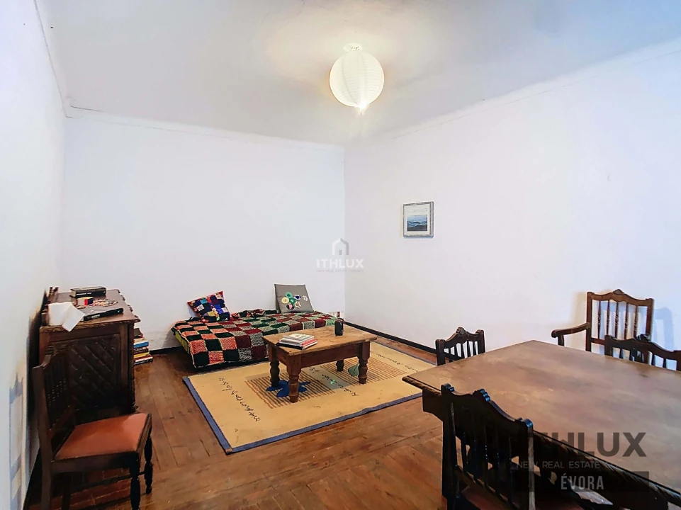 Prédio para Venda em Caia, São Pedro e Alcáçova Foto 29