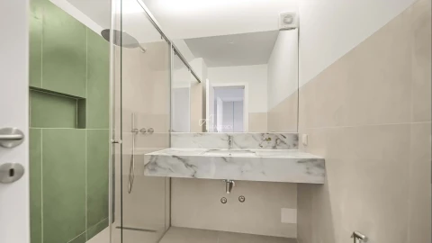 Moradia T3 para Venda em Santa Maria do Castelo e Santiago e Santa Susana