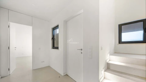 Moradia T3 para Venda em Santa Maria do Castelo e Santiago e Santa Susana