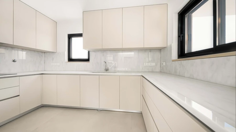 Moradia T3 para Venda em Santa Maria do Castelo e Santiago e Santa Susana Foto 6