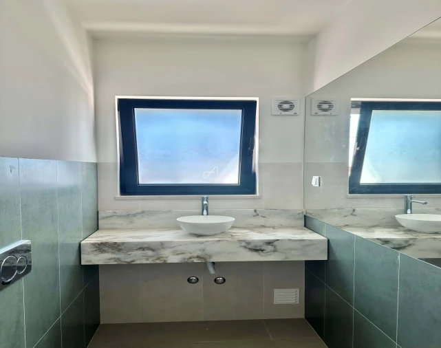 Moradia T3 para Venda em Santa Maria do Castelo e Santiago e Santa Susana Foto 19