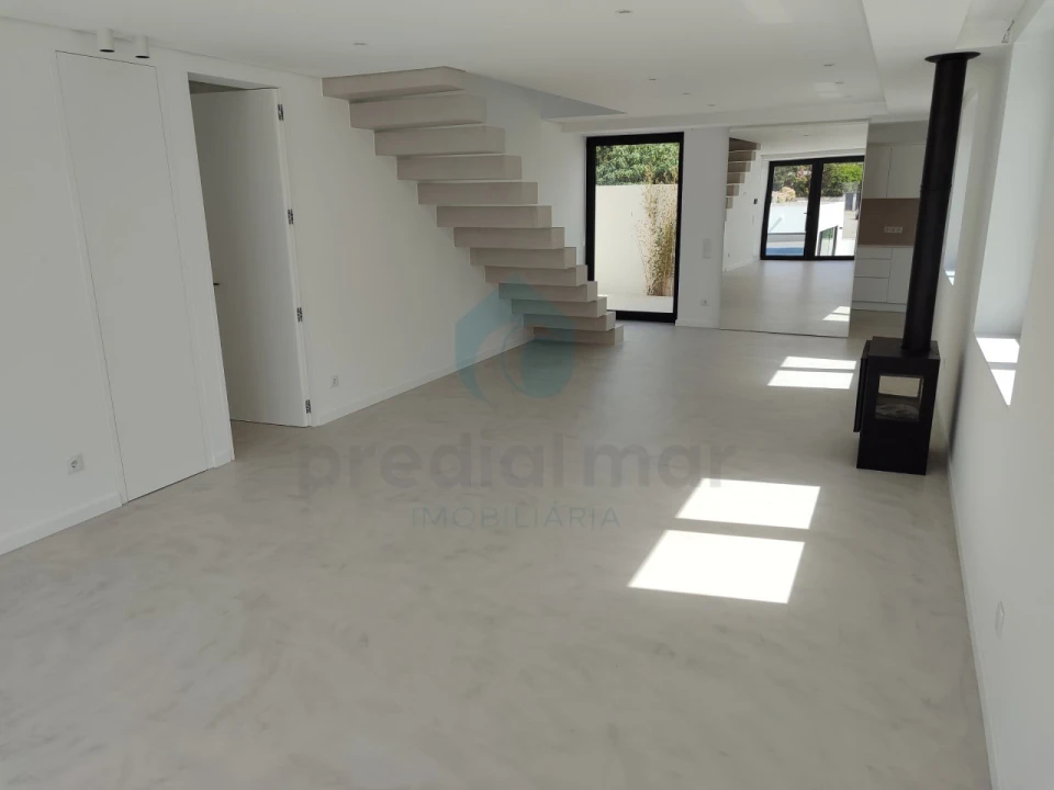 Moradia T3 para Venda em Gulpilhares e Valadares Foto 44