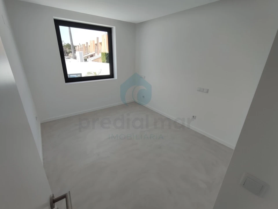 Moradia T3 para Venda em Gulpilhares e Valadares Foto 57