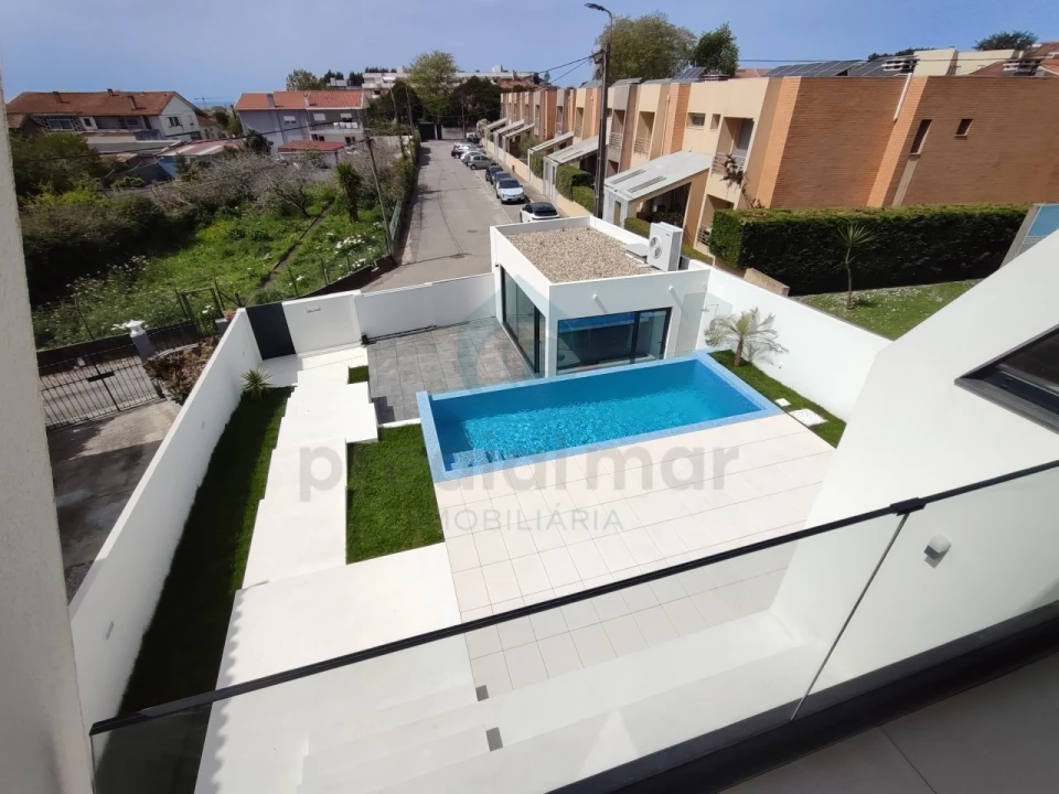 Moradia T3 para Venda em Gulpilhares e Valadares Foto 79