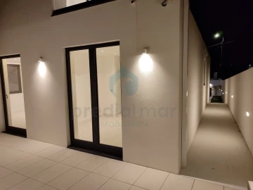 Moradia T3 para Venda em Gulpilhares e Valadares