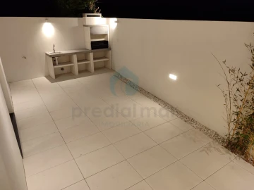 Moradia T3 para Venda em Gulpilhares e Valadares