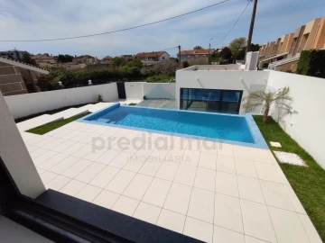 Moradia T3 para Venda em Gulpilhares e Valadares