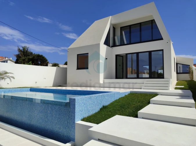 Moradia T3 para Venda em Gulpilhares e Valadares Foto 4