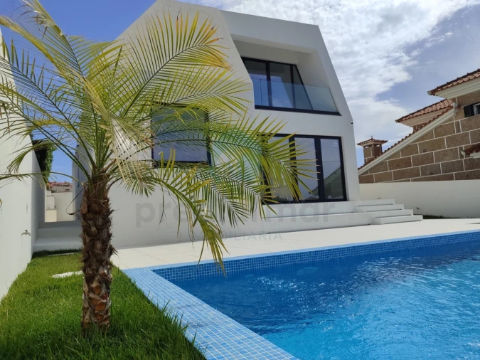 Moradia T3 para Venda em Gulpilhares e Valadares Foto 42