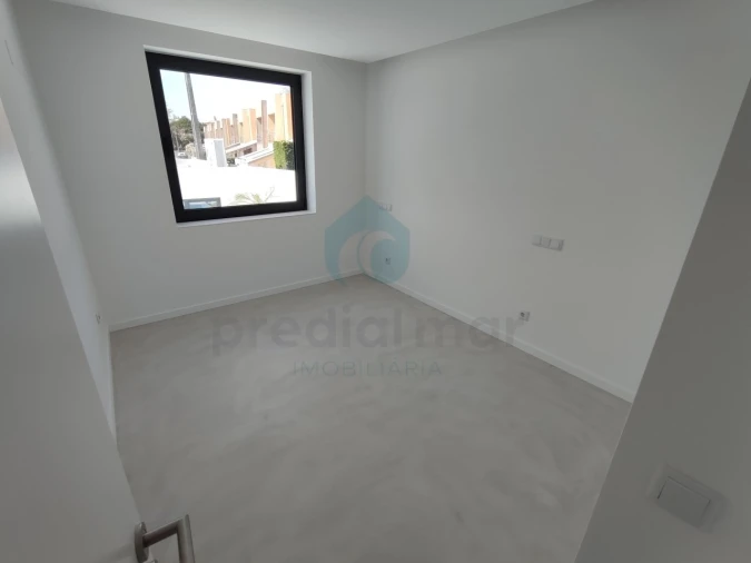 Moradia T3 para Venda em Gulpilhares e Valadares Foto 57