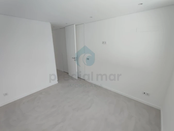 Moradia T3 para Venda em Gulpilhares e Valadares Foto 60