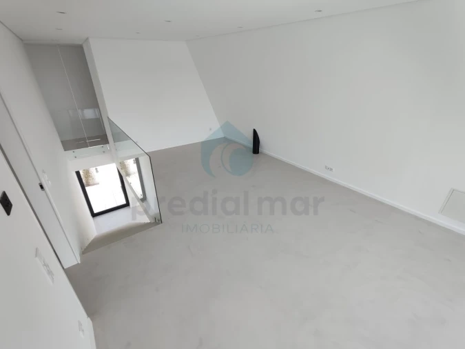 Moradia T3 para Venda em Gulpilhares e Valadares Foto 78