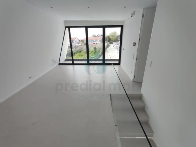 Moradia T3 para Venda em Gulpilhares e Valadares Foto 81