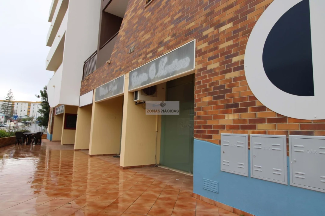 Negócio para Venda em Lagos (São Sebastião e Santa Maria) Foto 14