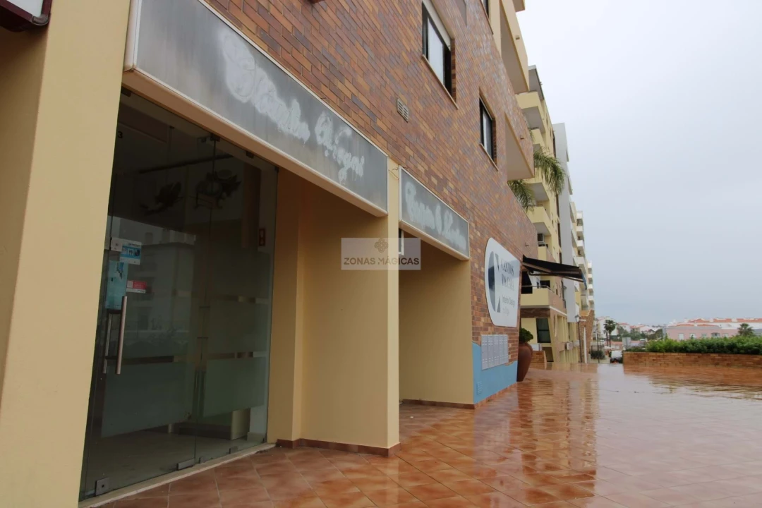 Negócio para Venda em Lagos (São Sebastião e Santa Maria) Foto 11