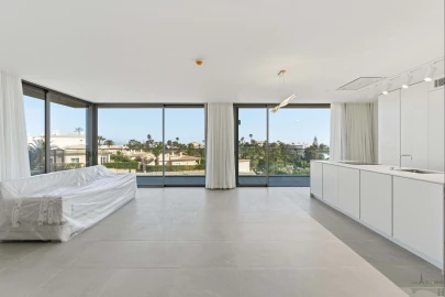 Apartamento T3 para Venda em Lagoa e Carvoeiro