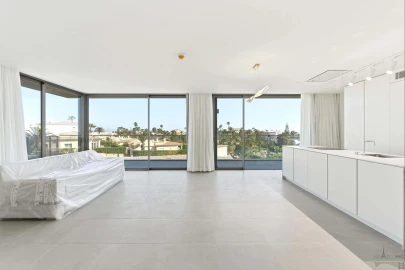 Apartamento T3 para Venda em Lagoa e Carvoeiro