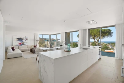 Apartamento T4 para Venda em Lagoa e Carvoeiro