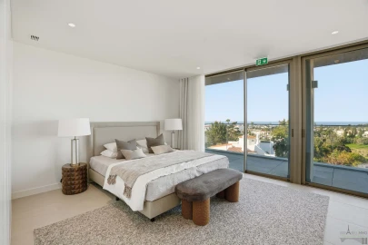 Apartamento T4 para Venda em Lagoa e Carvoeiro