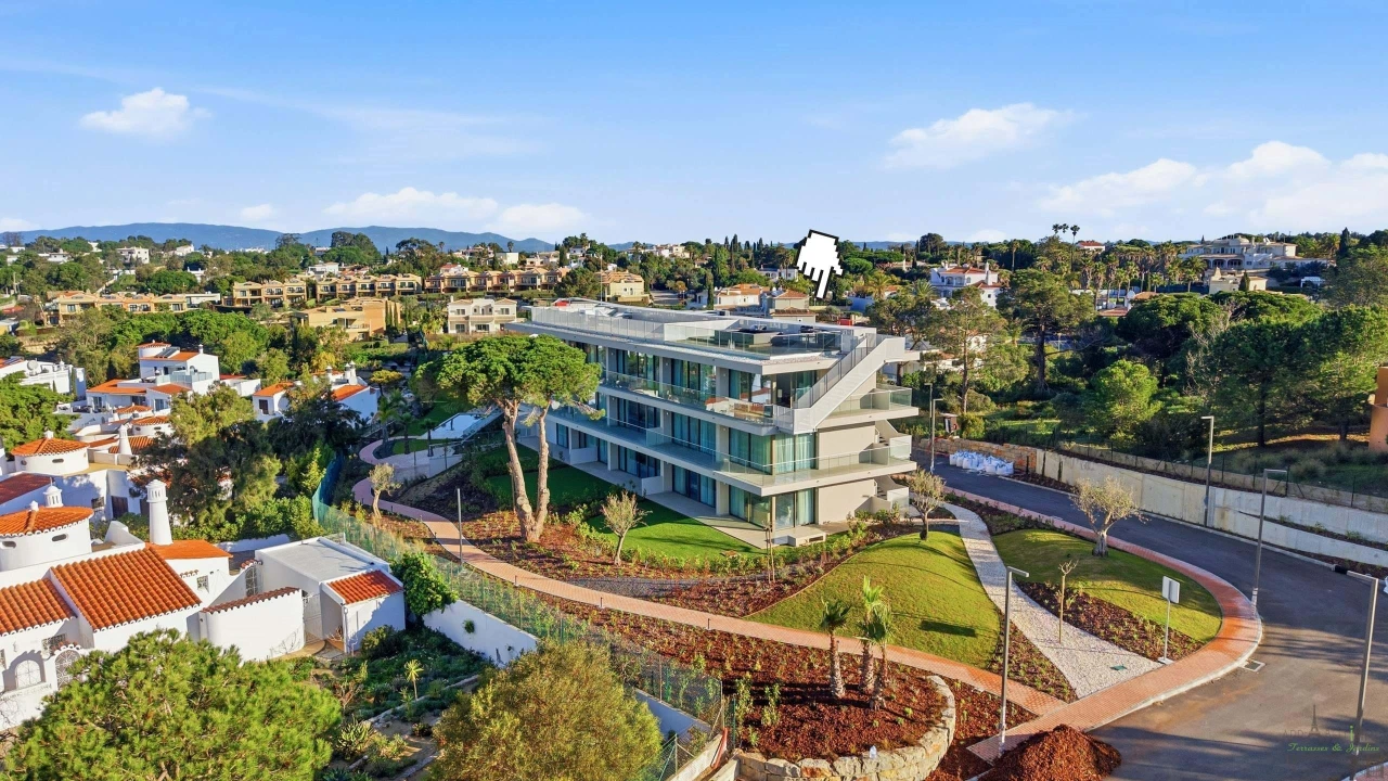 Apartamento T4 para Venda em Lagoa e Carvoeiro Foto 53