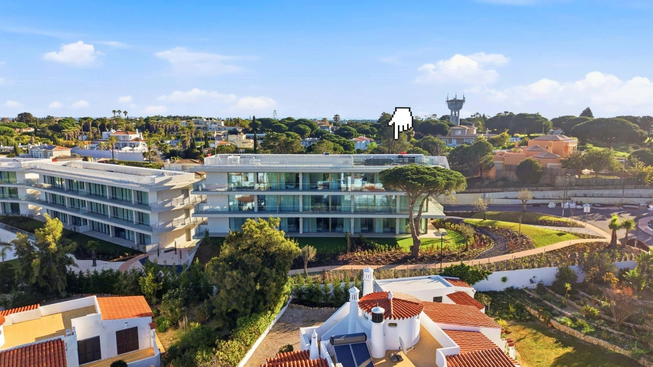 Apartamento T4 para Venda em Lagoa e Carvoeiro Foto 51