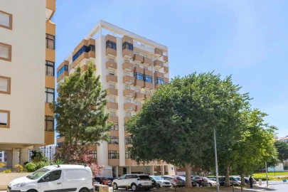 Apartamento T3 para Venda em Póvoa de Santa Iria e Forte da Casa