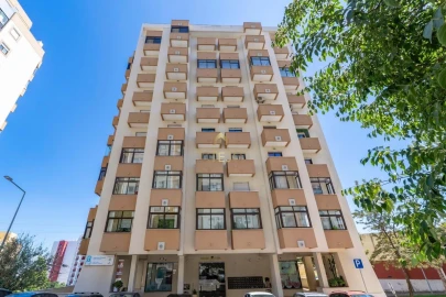 Apartamento T3 para Venda em Póvoa de Santa Iria e Forte da Casa