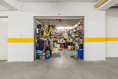 Apartamento T3 para Venda em Póvoa de Santa Iria e Forte da Casa