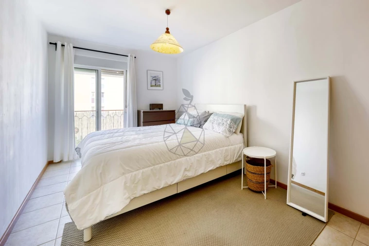 Apartamento T3 para Venda em Portimão Foto 19