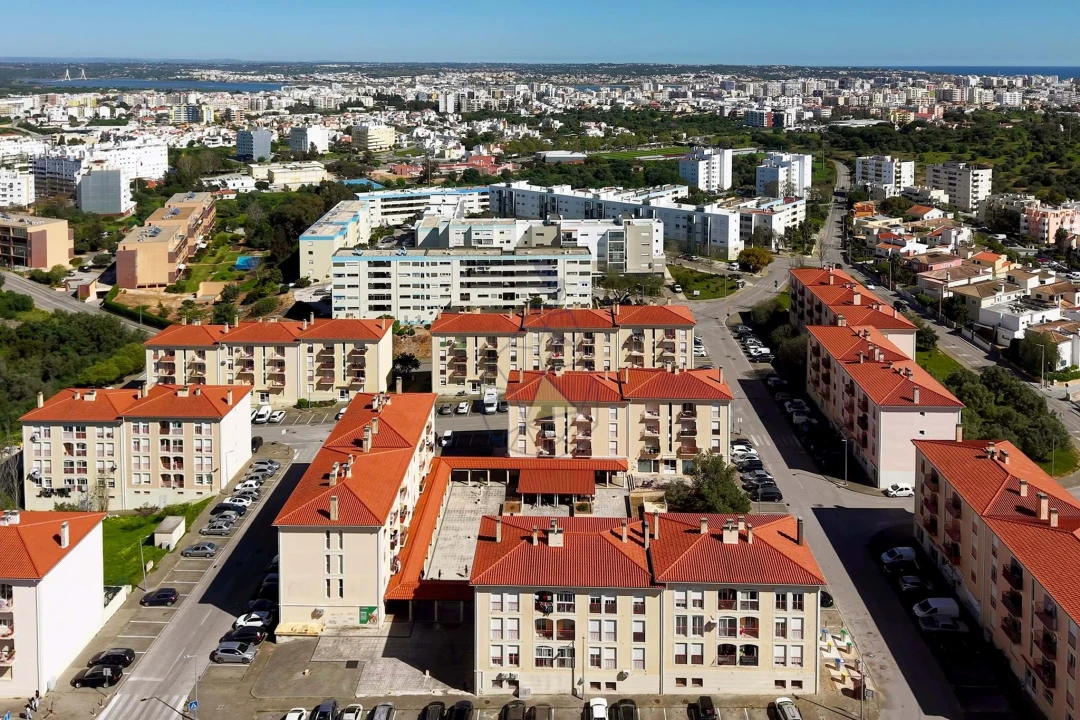 Apartamento T3 para Venda em Portimão Foto 35