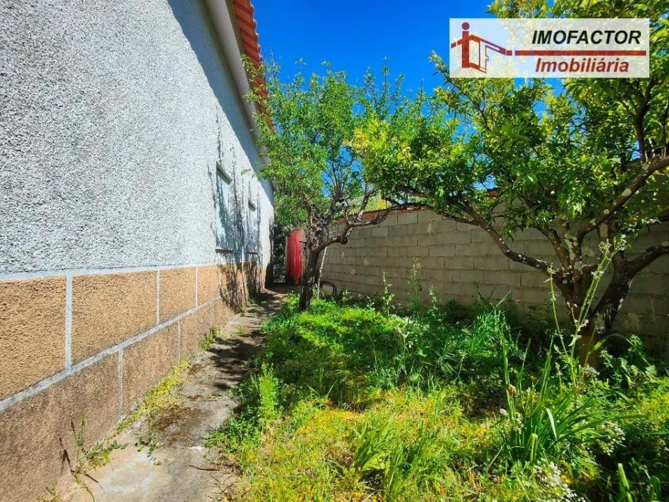 Moradia T5 para Venda em Ladoeiro Foto 4
