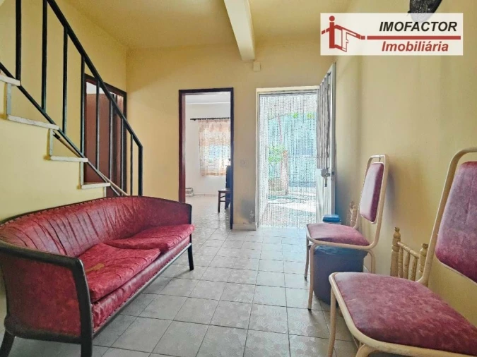 Moradia T5 para Venda em Ladoeiro Foto 8