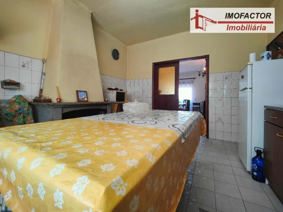 Moradia T5 para Venda em Ladoeiro Foto 11