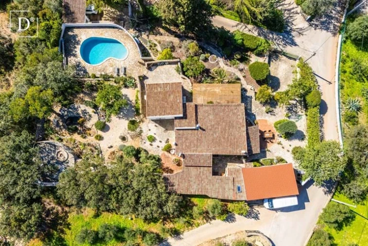 Moradia T4 para Venda em São Brás de Alportel Foto 36