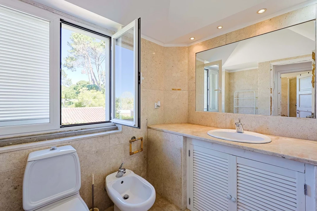 Moradia T5 para Venda em Colares Foto 46