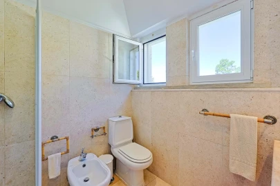 Moradia T5 para Venda em Colares