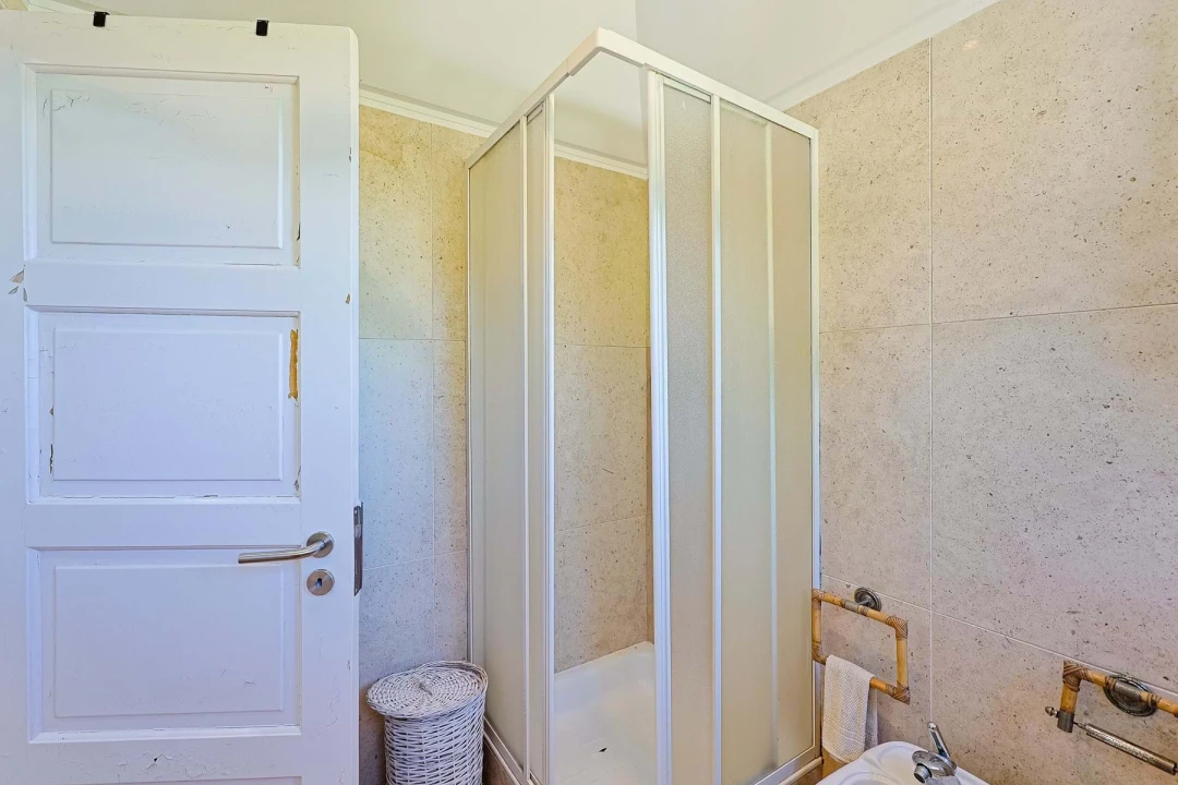 Moradia T5 para Venda em Colares Foto 45