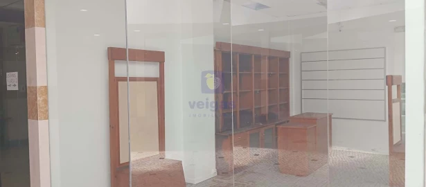 Negócio para Venda em Bombarral e Vale Covo