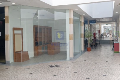 Negócio para Venda em Bombarral e Vale Covo