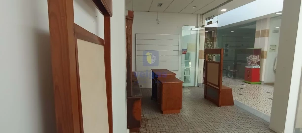 Negócio para Venda em Bombarral e Vale Covo