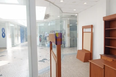 Negócio para Venda em Bombarral e Vale Covo